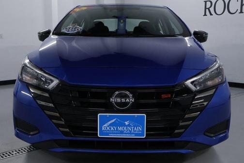 2023 Nissan Versa 1.6 SR