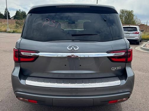 2019 INFINITI QX80 Luxe