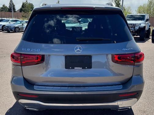 Mountain Gray Metallic 2020 Mercedes-Benz GLB 250 Base 4MATIC