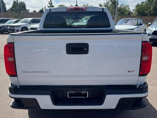 Summit White 2021 Chevrolet Colorado LT