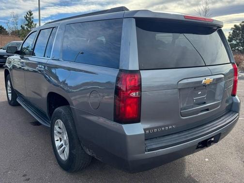 2019 Chevrolet Suburban LT