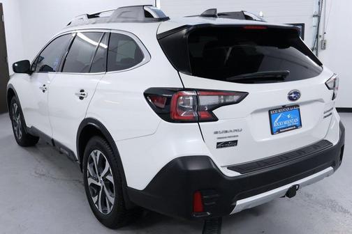 2020 Subaru Outback Touring XT