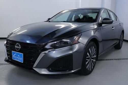 Gun Metallic 2023 Nissan Altima 2.5 SV