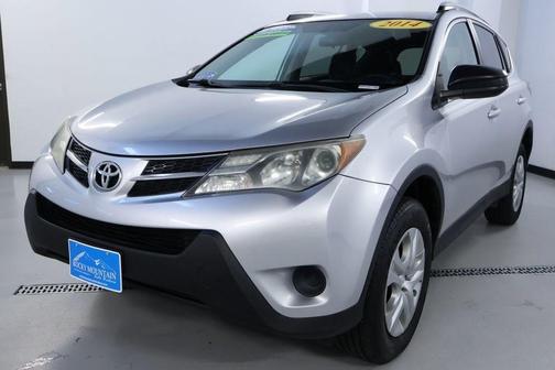 2014 Toyota RAV4 LE