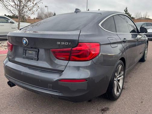 2018 BMW 330 Gran Turismo i xDrive