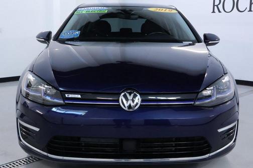 2019 Volkswagen e-Golf SEL Premium