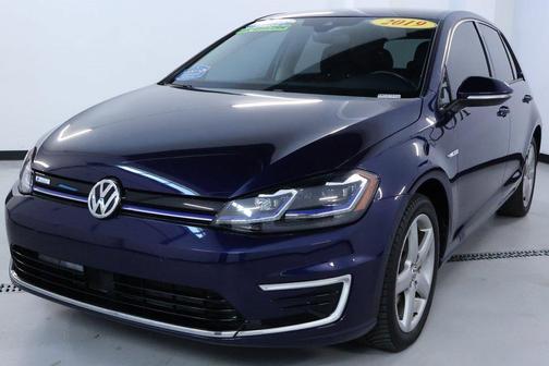 2019 Volkswagen e-Golf SEL Premium