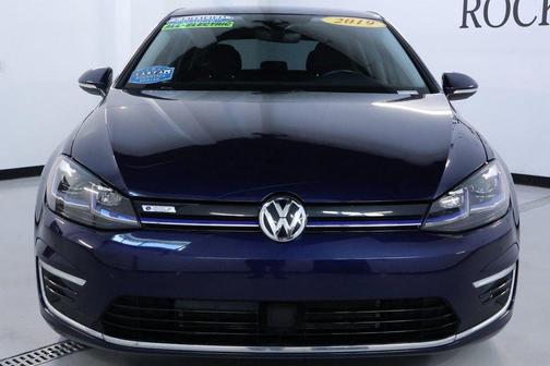 2019 Volkswagen e-Golf SEL Premium