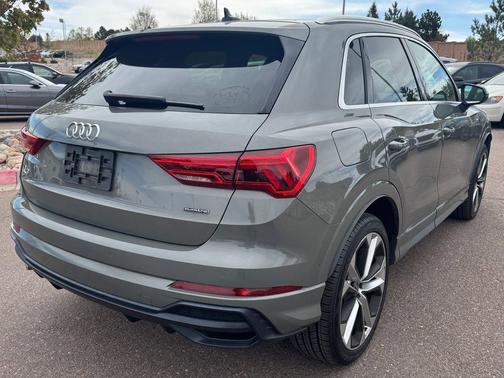 Chronos Gray Metallic 2020 Audi Q3 45 S line Prestige