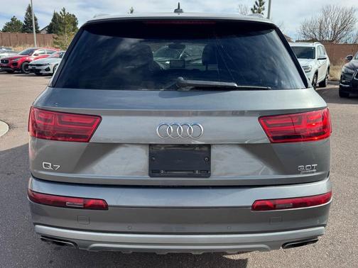 2017 Audi Q7 3.0T Premium Plus