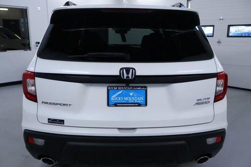 2021 Honda Passport Elite