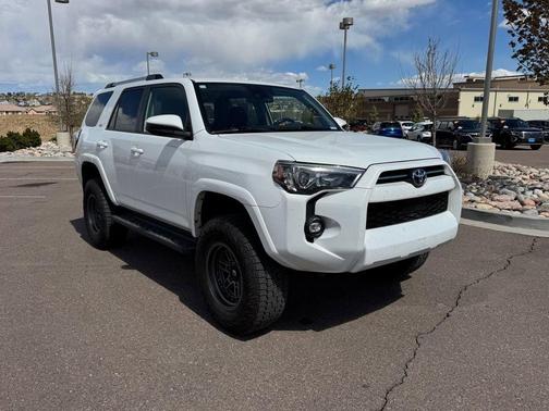 Super White 2021 Toyota 4Runner SR5