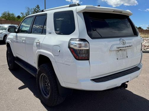 Super White 2021 Toyota 4Runner SR5