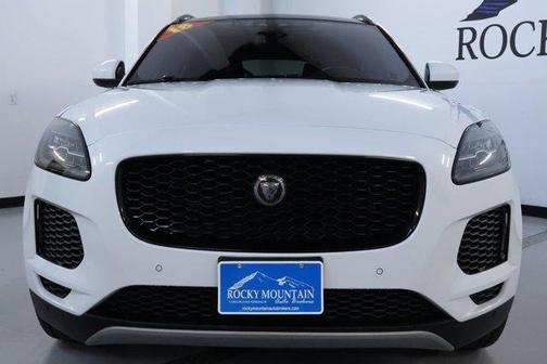 Fuji White 2018 Jaguar E-PACE SE