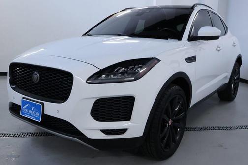 Fuji White 2018 Jaguar E-PACE SE