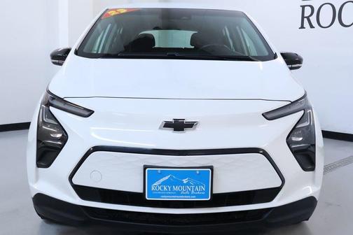 Summit White 2023 Chevrolet Bolt EV 1LT