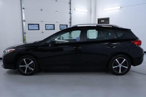 Crystal Black Silica 2022 Subaru Impreza Premium