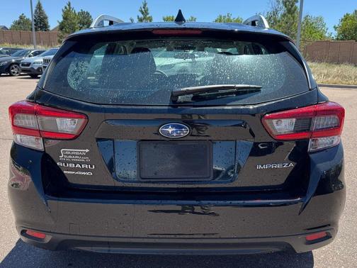 Crystal Black Silica 2022 Subaru Impreza Premium