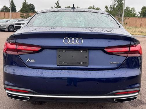 Navarra Blue Metallic 2021 Audi A5 Sportback Premium Plus