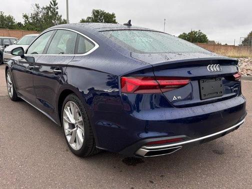 Navarra Blue Metallic 2021 Audi A5 Sportback Premium Plus
