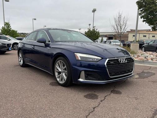 Navarra Blue Metallic 2021 Audi A5 Sportback Premium Plus