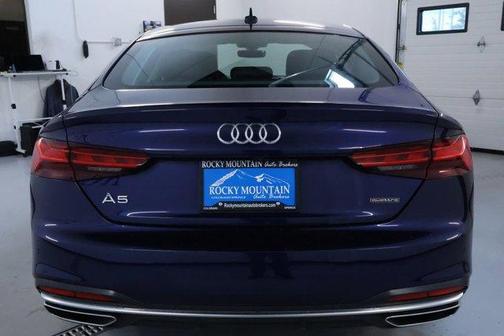 Navarra Blue Metallic 2021 Audi A5 Sportback Premium Plus