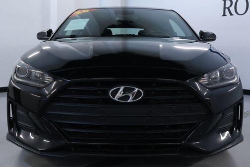 Ultra Black 2020 Hyundai Veloster 2.0 Premium