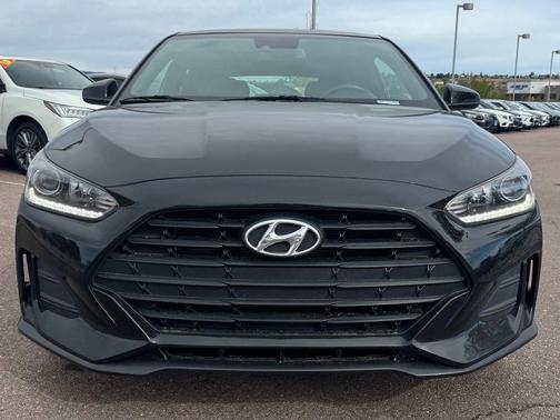 Ultra Black 2020 Hyundai Veloster 2.0 Premium