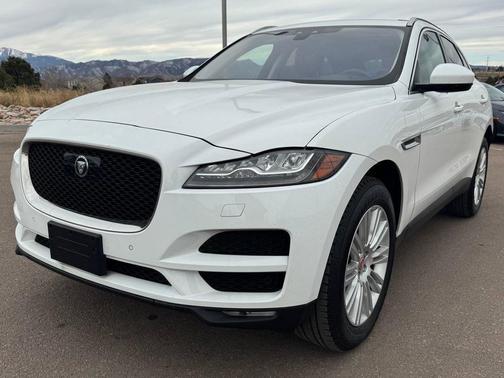 2019 Jaguar F-PACE 30t Portfolio