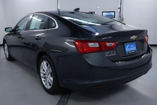 Nightfall Gray Metallic 2018 Chevrolet Malibu LT