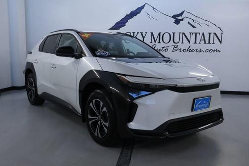 2024 Toyota bZ4X XLE