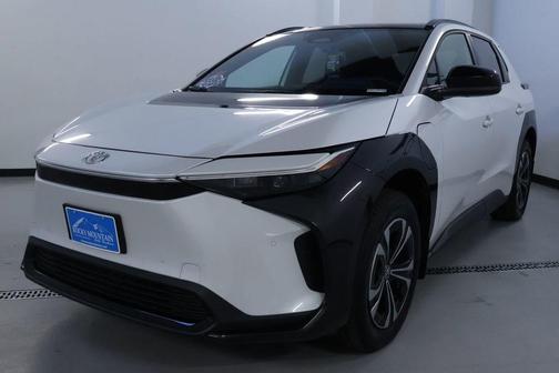 2024 Toyota bZ4X XLE