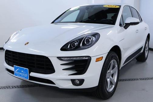 2018 Porsche Macan Base