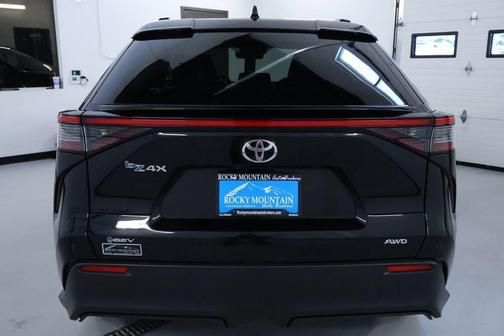 2024 Toyota bZ4X XLE