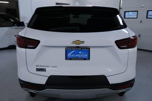 Summit White 2025 Chevrolet Blazer LT