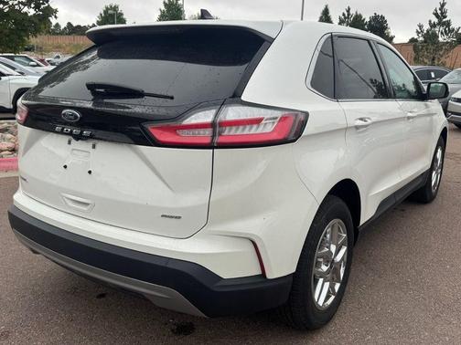 Star White 2021 Ford Edge SEL