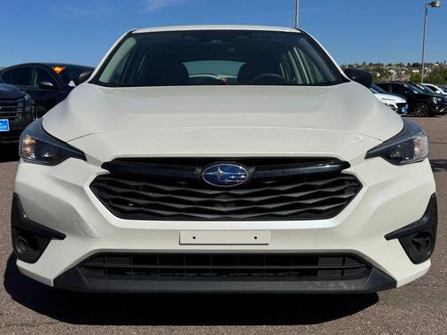 Crystal White Pearl 2024 Subaru Impreza Base