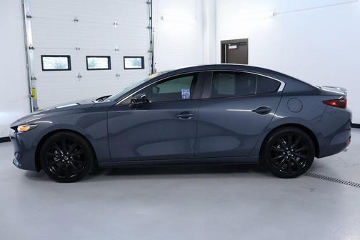 2023 Mazda Mazda3 2.5 S Carbon Edition