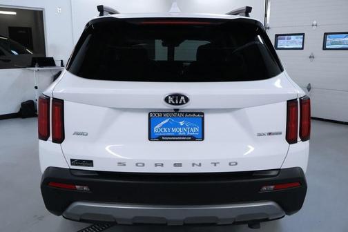Glacial White Pearl 2021 Kia Sorento SX Prestige X-Line