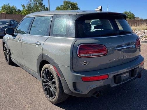 Moonwalk Gray Metallic 2022 MINI Clubman Cooper S ALL4