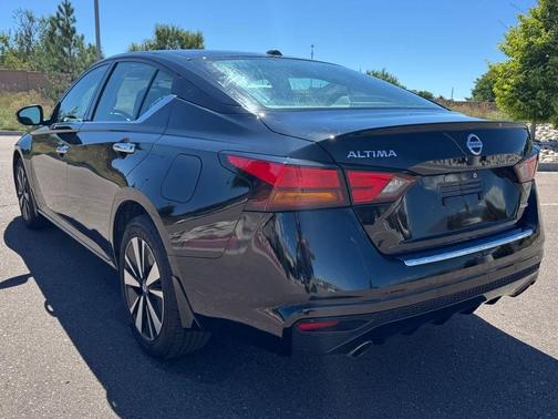 2022 Nissan Altima 2.5 SL