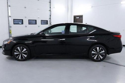 2022 Nissan Altima 2.5 SL