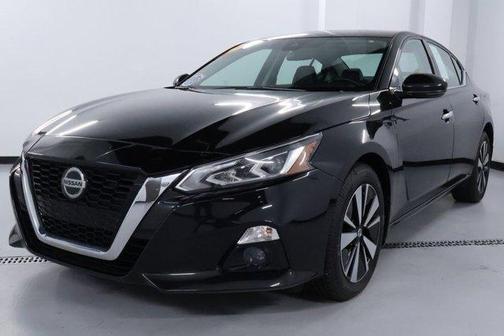 2022 Nissan Altima 2.5 SL