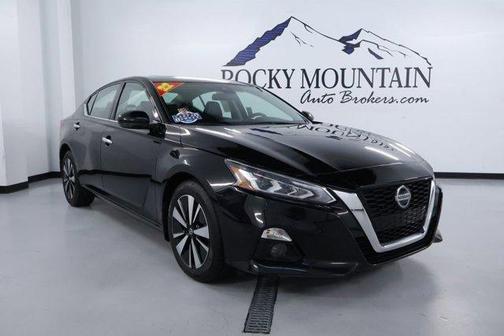 2022 Nissan Altima 2.5 SL