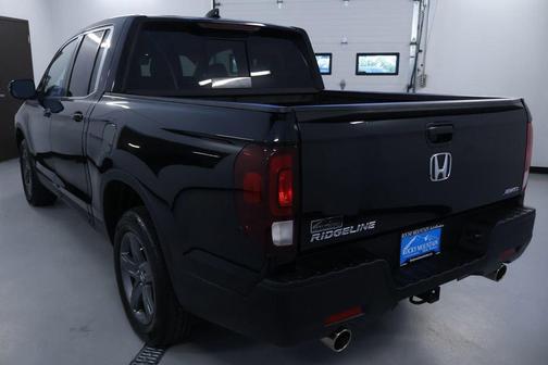 Crystal Black Pearl 2022 Honda Ridgeline RTL