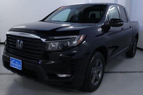 Crystal Black Pearl 2022 Honda Ridgeline RTL