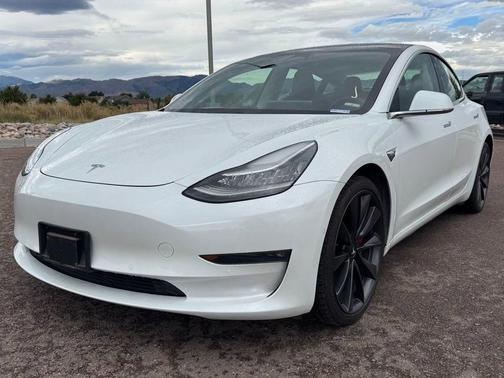 2020 Tesla Model 3 Performance