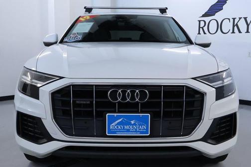 Carrara White 2019 Audi Q8 Premium