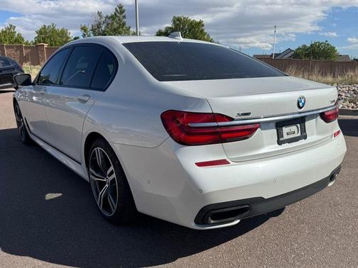 Mineral White Metallic 2016 BMW 750 i xDrive