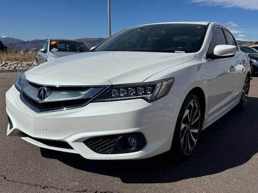 2017 Acura ILX Premium & A-SPEC Packages